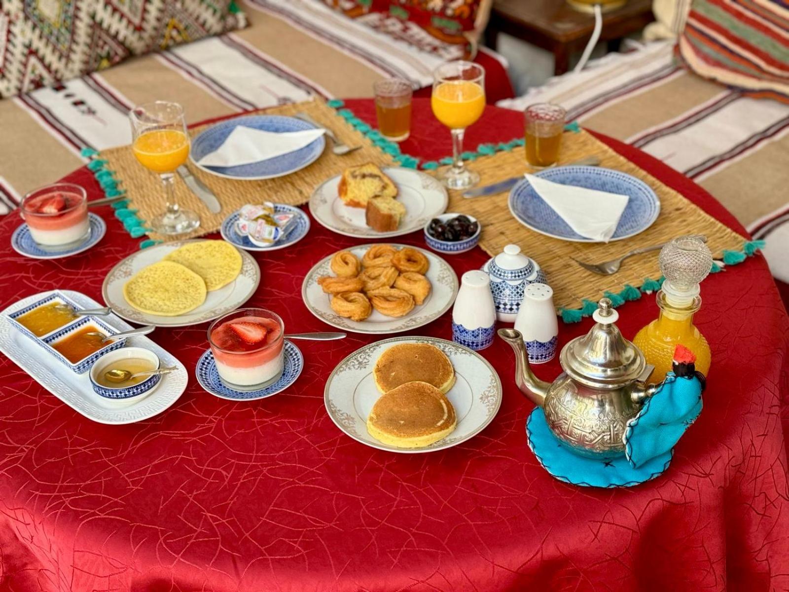 Riad Oasis D'Asilah Exterior foto